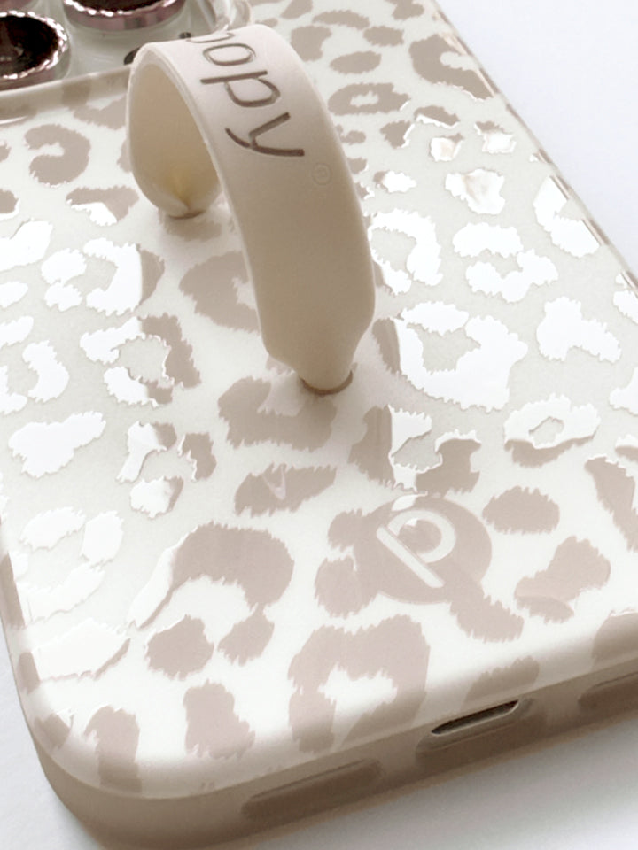 A close up of a Taupe Leopard Loopy Case.|| feature-media