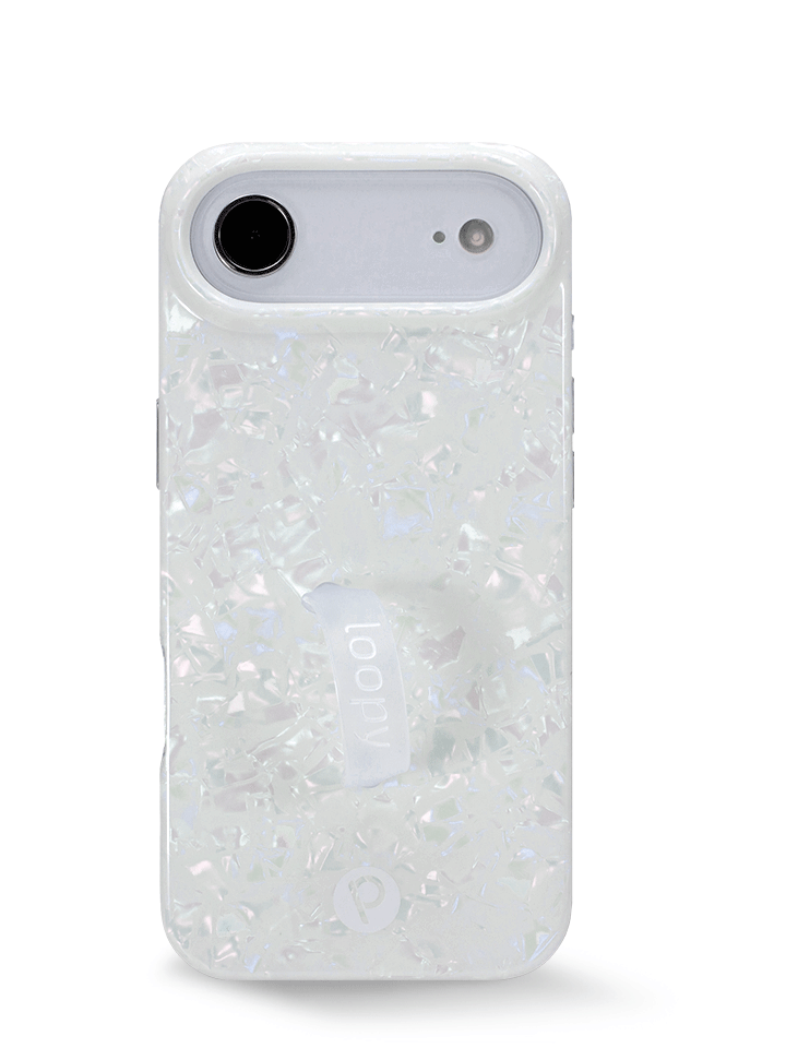 The iPhone 17 Air White Opal Shell Loopy Case.