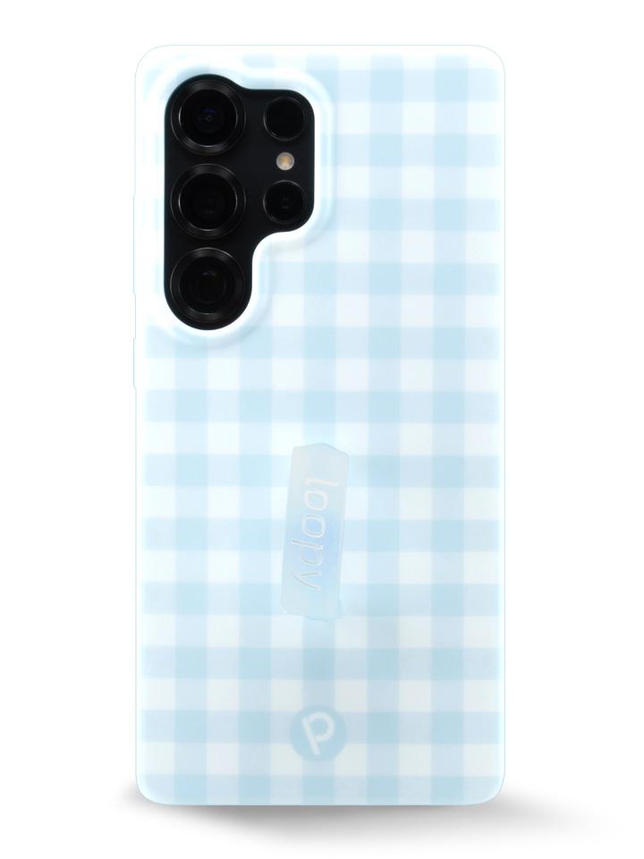 The Samsung Galaxy S25 Ultra Blue Gingham Loopy Case.