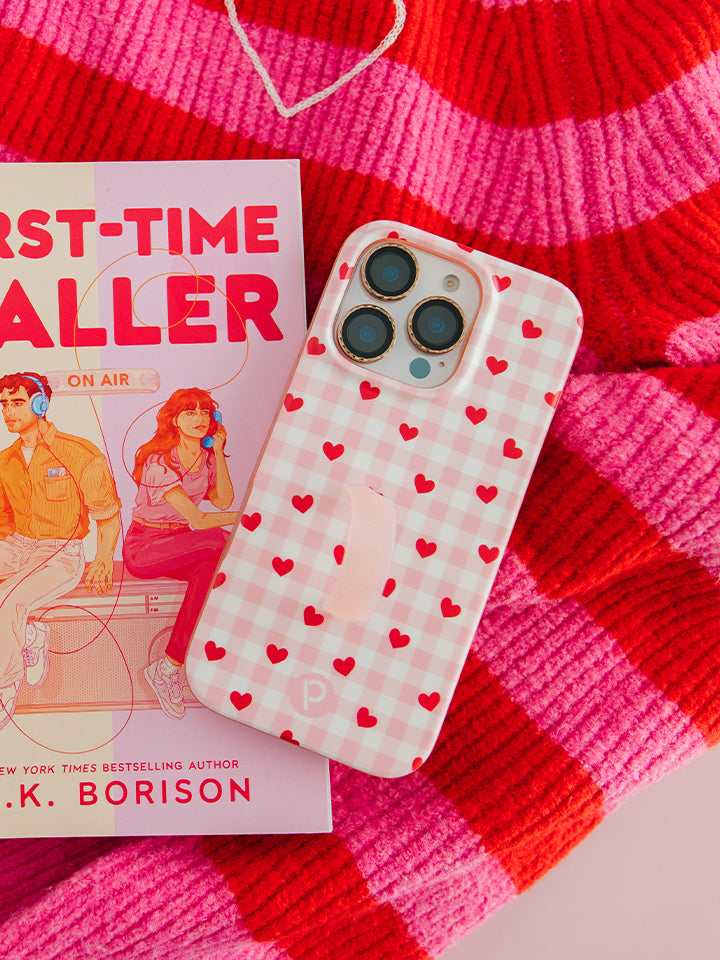 A Galentine's Gingham Loopy Case. || feature-media