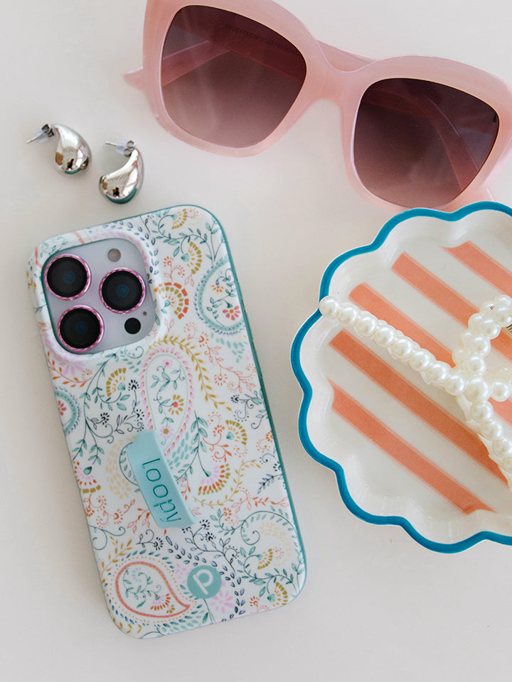 A Painted Paisley Loopy Case. || feature-media