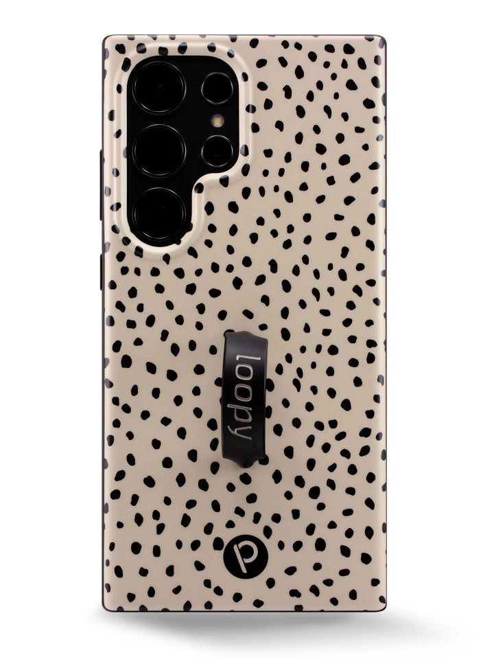 The Samsung Galaxy S24 Ultra Mocha Dots Loopy Case.