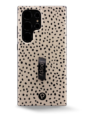 The Samsung Galaxy S24 Ultra Mocha Dots Loopy Case.